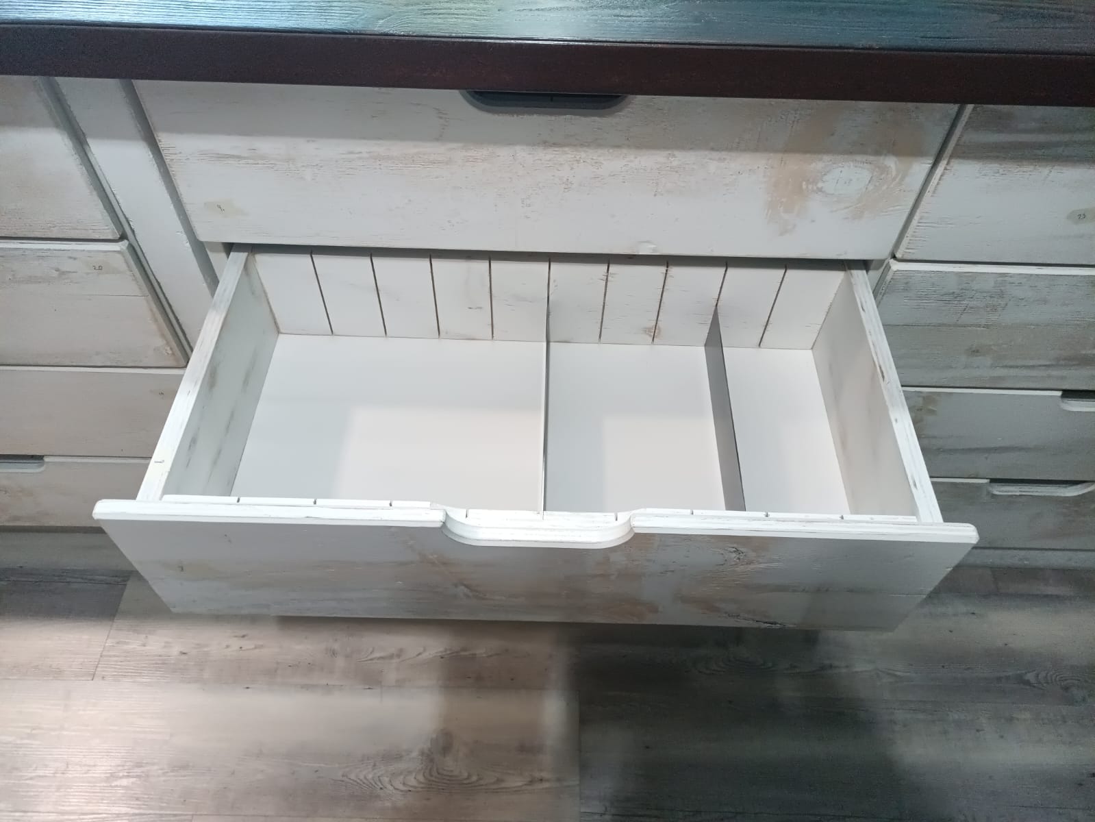 Ladenbau Holz Schenda (9)