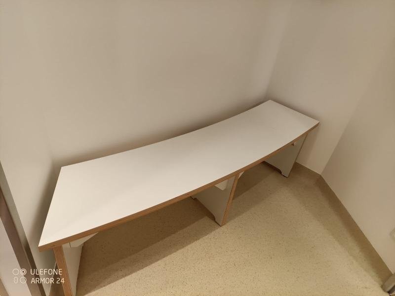 Praxis Einrichtung Holz Schenda (4)